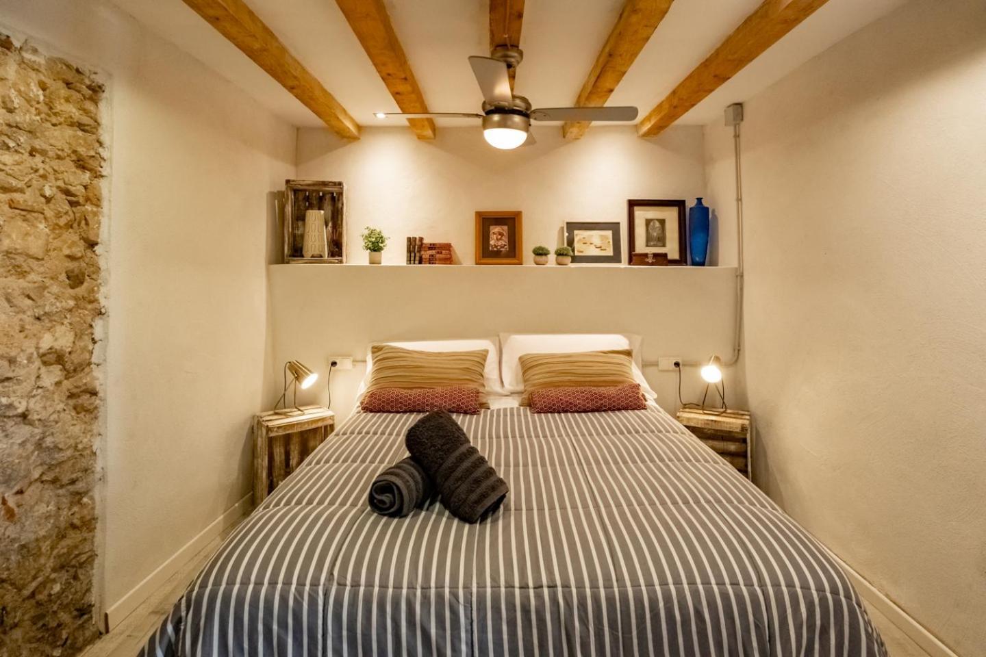 Apartamento en el corazón de Tarragona. Planta baja con patio. Exterior foto
