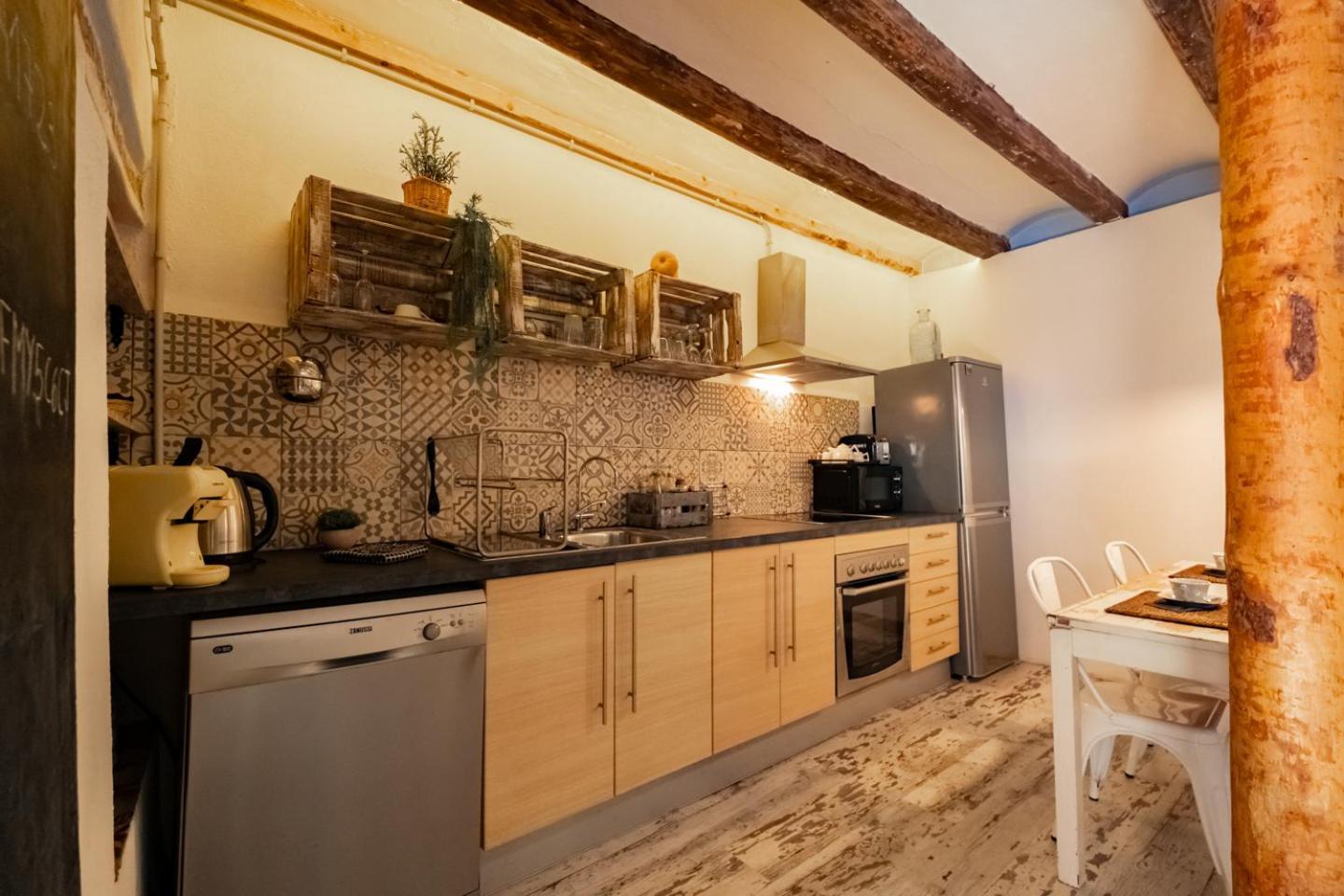 Apartamento en el corazón de Tarragona. Planta baja con patio. Exterior foto